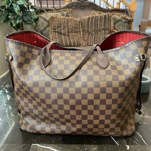 Authentic Louis Vuitton Damier Neverfull GM